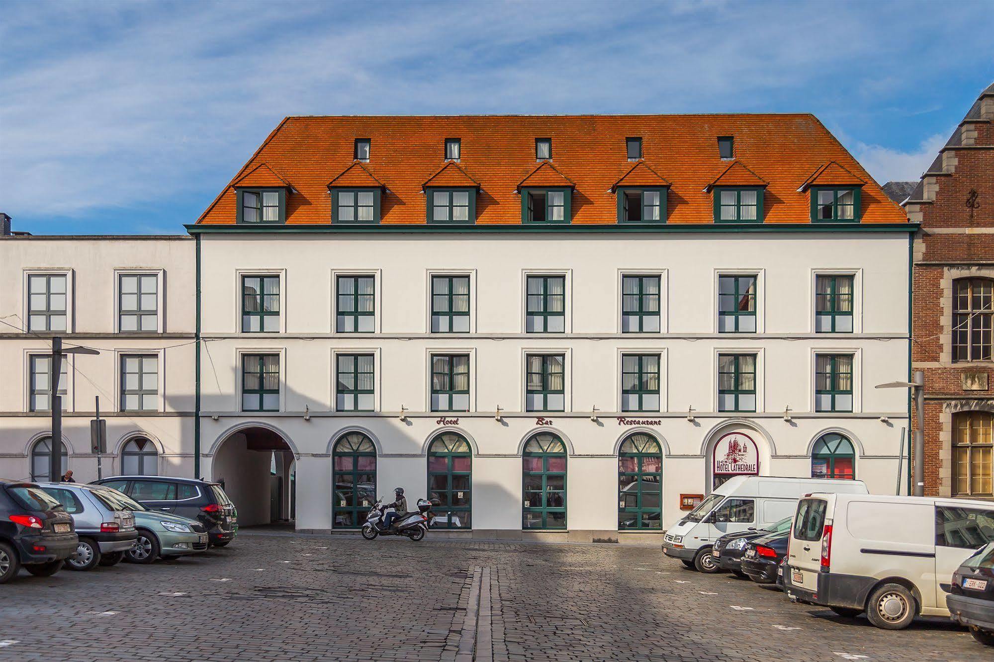 Hotel Cathedrale Tournai Exterior foto